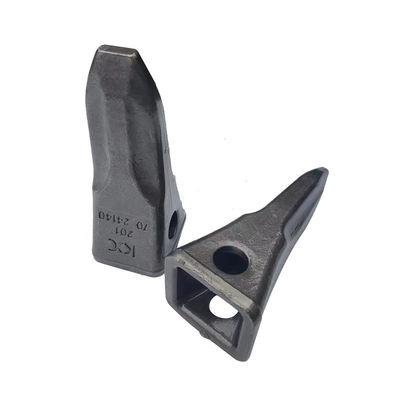 การหล่อ Doosan เครื่องขุด ถัง Teeth เครื่องขุด Undercarriage Parts High Strength